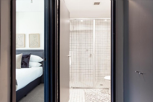 Central City Loft With Gym and Pool image 5